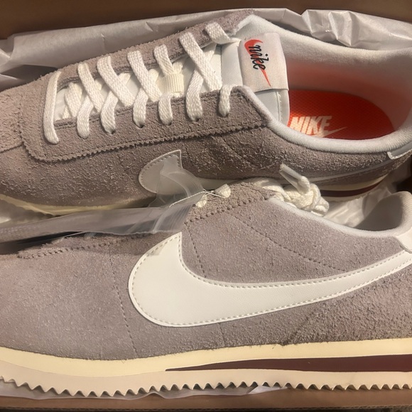 Nike Other - NWT Nike Cortez SE
